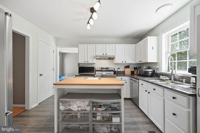 20 RASPBERRY LN, Stafford, VA 22554