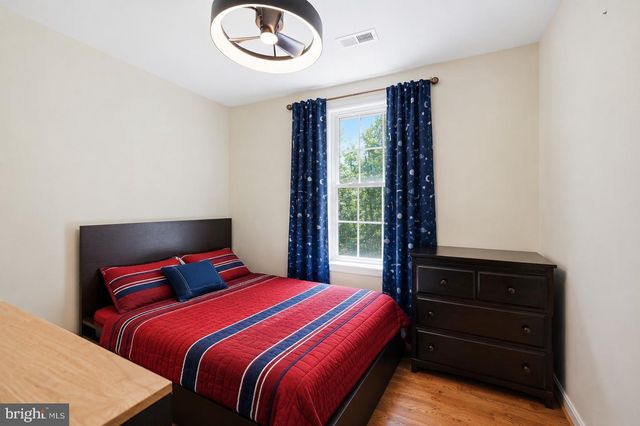 20 RASPBERRY LN, Stafford, VA 22554