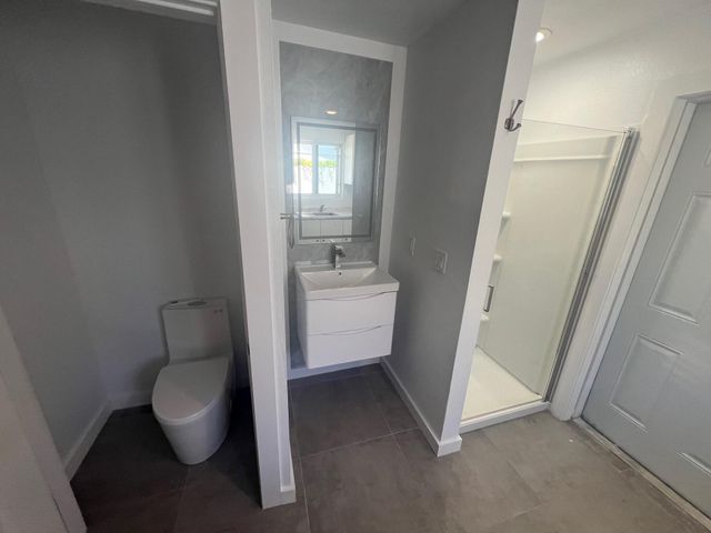 1244 W 27TH Street B, Riviera Beach, FL 33404