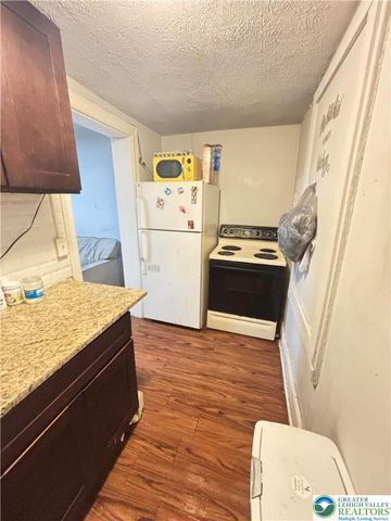 618 Chew Street West 2R, Allentown City, PA 18102