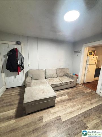 618 Chew Street West 2R, Allentown City, PA 18102