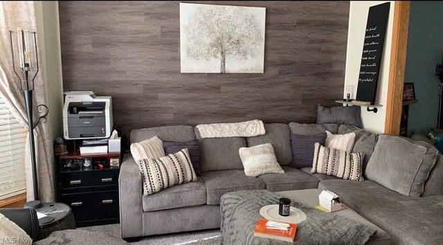 3313 Crown Pointe Drive, Stow, OH 44224