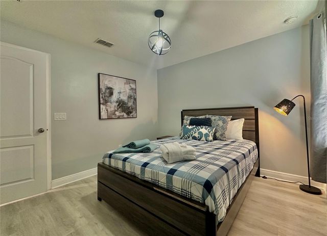 8111 ROSEVILLE BOULEVARD, Davenport, FL 33896