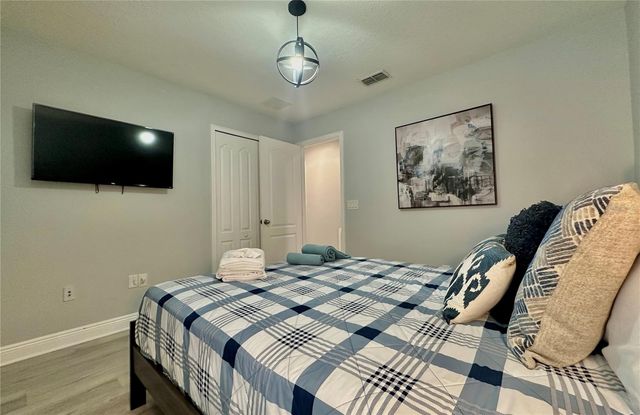 8111 ROSEVILLE BOULEVARD, Davenport, FL 33896