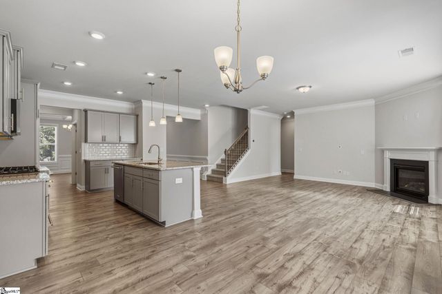 151 Pelham Glen Way, Greer, SC 29651