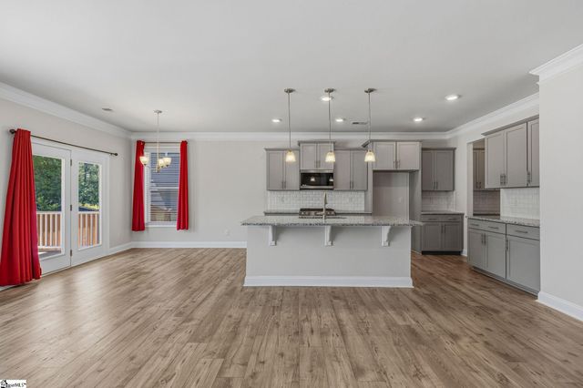 151 Pelham Glen Way, Greer, SC 29651