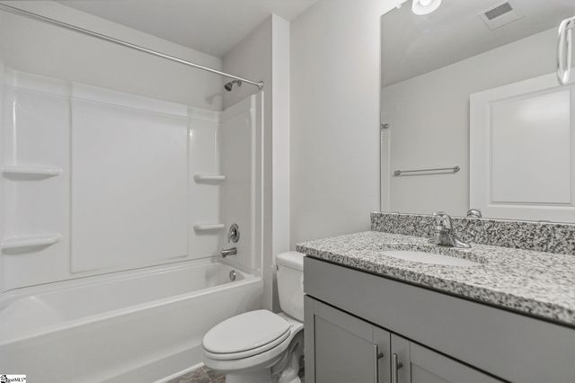 151 Pelham Glen Way, Greer, SC 29651