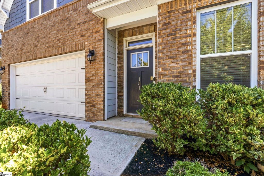 151 Pelham Glen Way, Greer, SC 29651