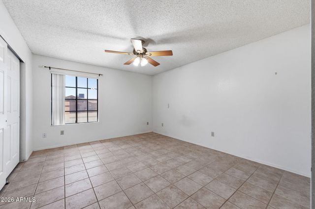 2605 LEISURE WORLD --, Mesa, AZ 85206