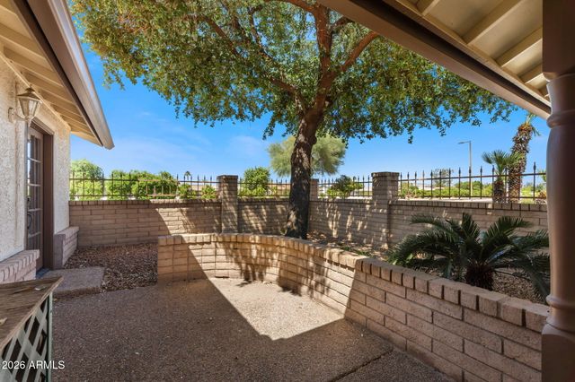2605 LEISURE WORLD --, Mesa, AZ 85206