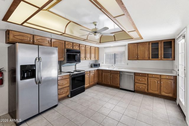 2605 LEISURE WORLD --, Mesa, AZ 85206