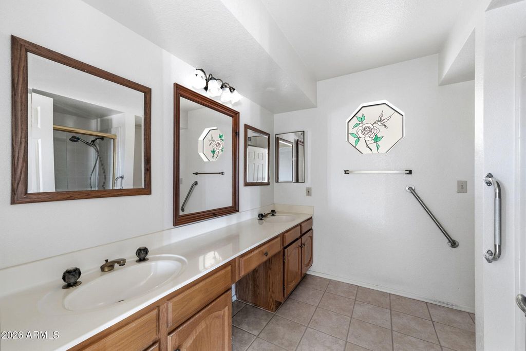 Image 12 of property listing at 2605 LEISURE WORLD --, Mesa, AZ 85206