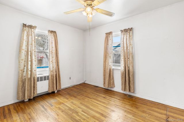 336 Herricks Road, Mineola, NY 11501