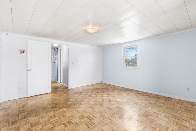 336 Herricks Road, Mineola, NY 11501