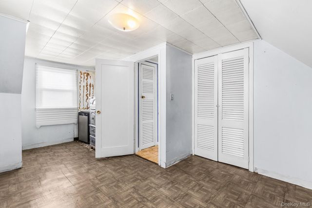 336 Herricks Road, Mineola, NY 11501