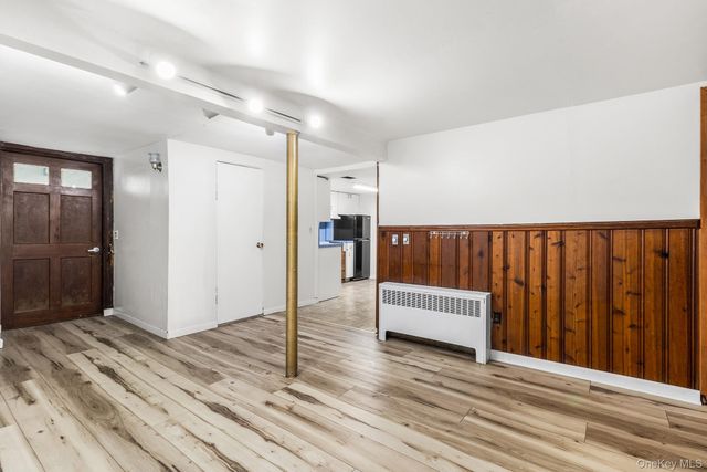 336 Herricks Road, Mineola, NY 11501