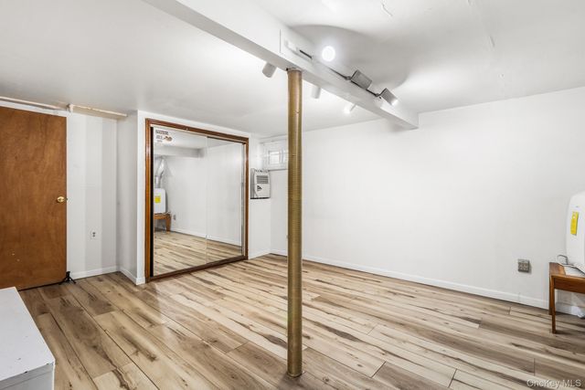 336 Herricks Road, Mineola, NY 11501