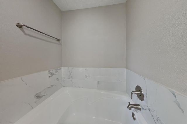 4519 Kimball Drive, Pearland, TX 77584