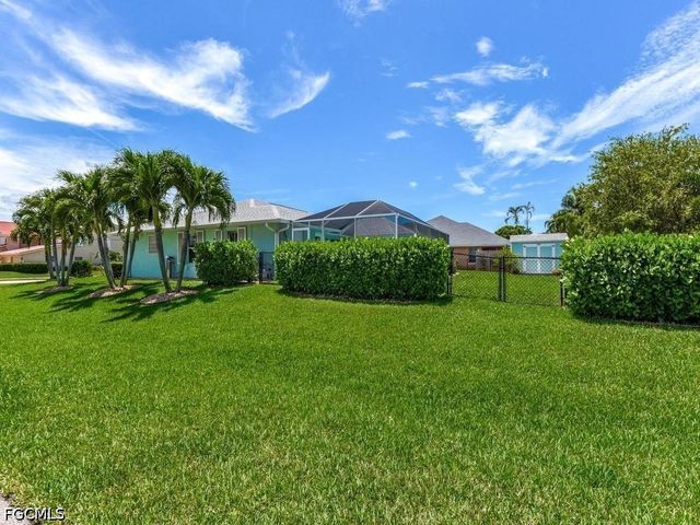 5502 SW 12th AVE, Cape Coral, FL 33914
