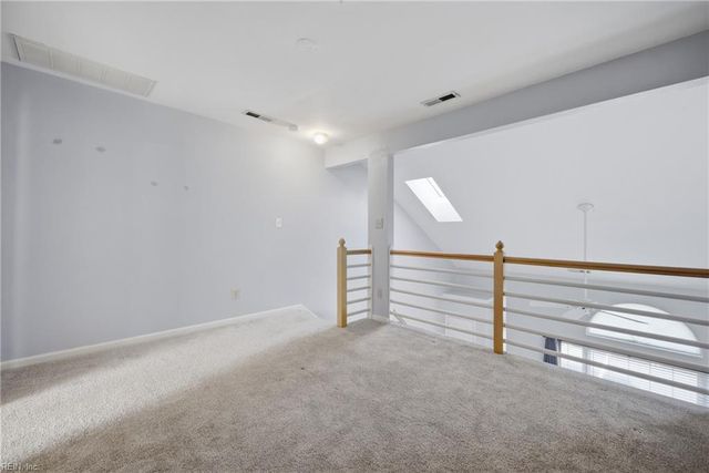 834 W Lake CIR, Chesapeake, VA 23322