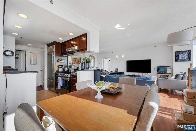 100 Old Palisade Road 2108, Fort Lee, NJ 07024