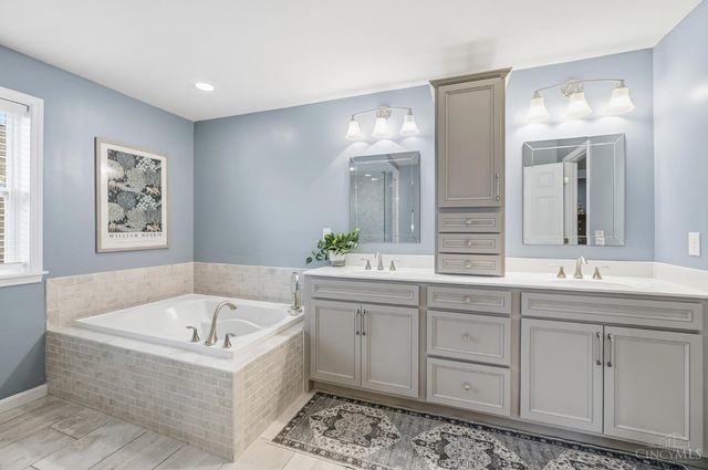 5772 Long Valley Drive, Liberty Twp, OH 45011