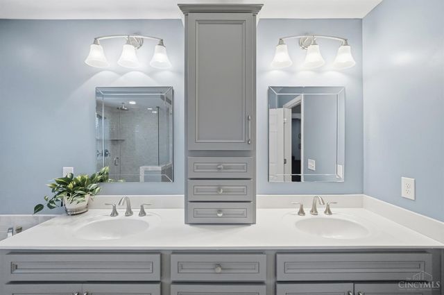 5772 Long Valley Drive, Liberty Twp, OH 45011