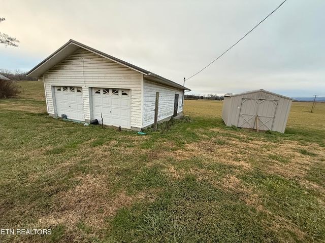 224 Walnut Hill Lane, Ewing, VA 24248