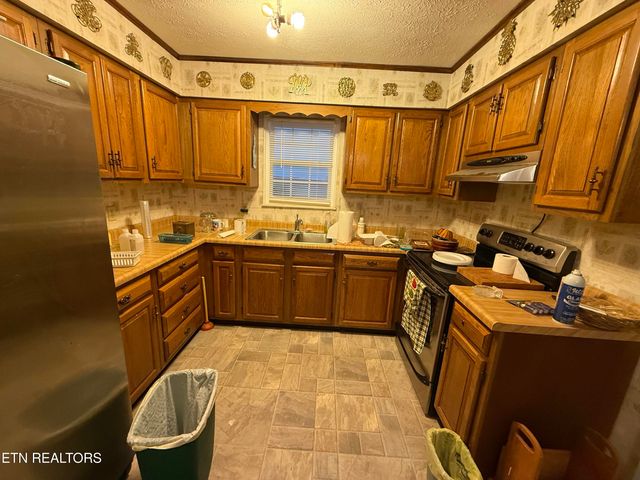 224 Walnut Hill Lane, Ewing, VA 24248