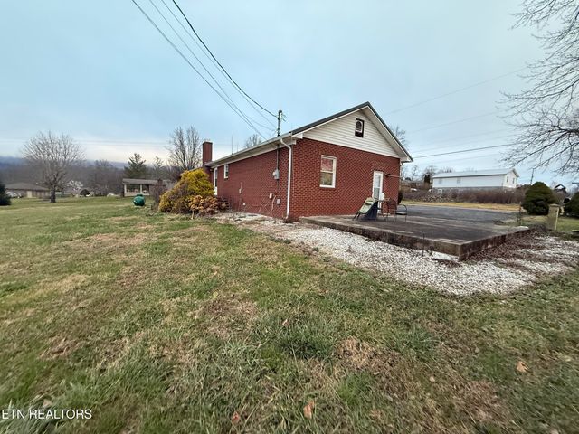 224 Walnut Hill Lane, Ewing, VA 24248