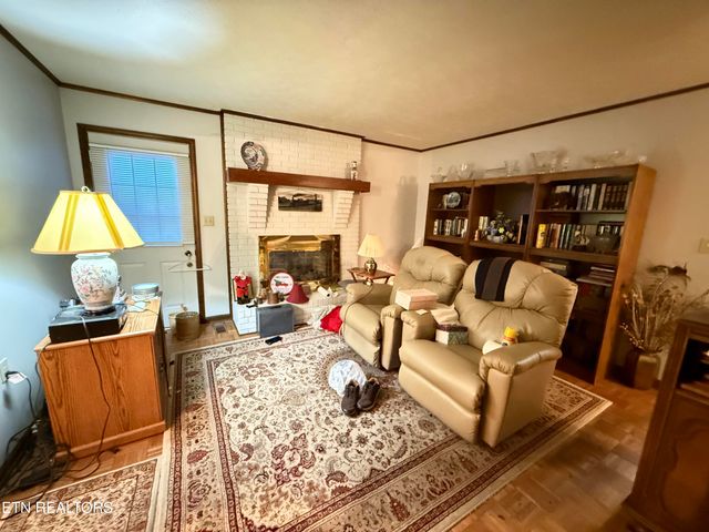 224 Walnut Hill Lane, Ewing, VA 24248