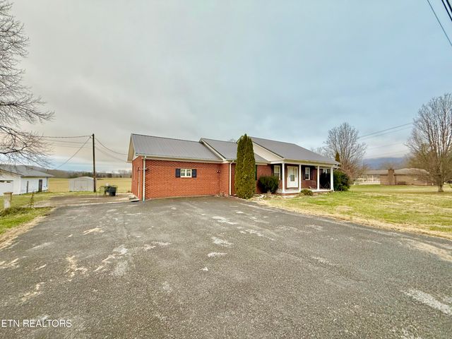 224 Walnut Hill Lane, Ewing, VA 24248