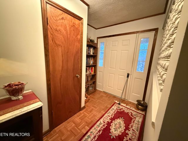 224 Walnut Hill Lane, Ewing, VA 24248