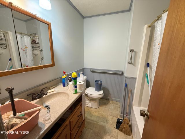 224 Walnut Hill Lane, Ewing, VA 24248