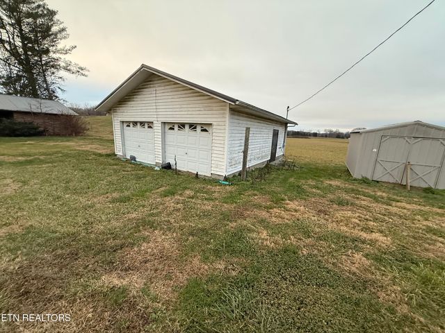 224 Walnut Hill Lane, Ewing, VA 24248