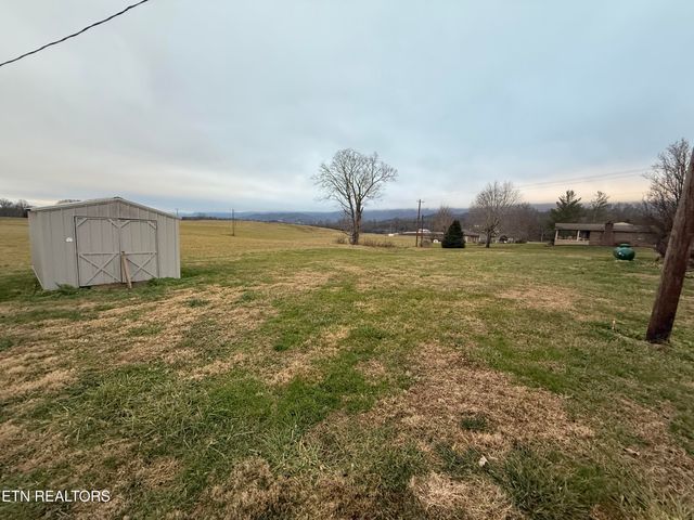 224 Walnut Hill Lane, Ewing, VA 24248