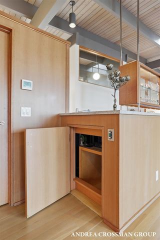 6465 Sandhill Lane, Fennville, MI 49408