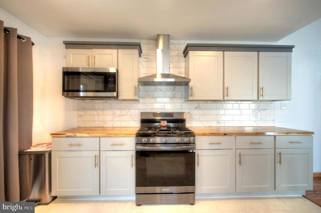 21 PEGASUS WAY, Sewell, NJ 08080