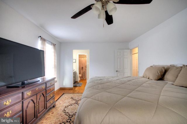 21 PEGASUS WAY, Sewell, NJ 08080