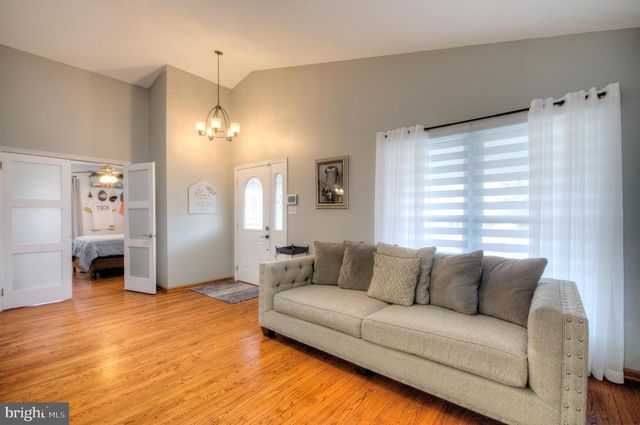 21 PEGASUS WAY, Sewell, NJ 08080