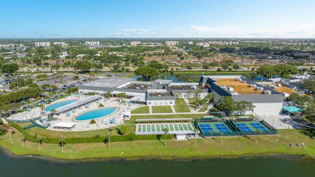 221 Normandy E, Delray Beach, FL 33484