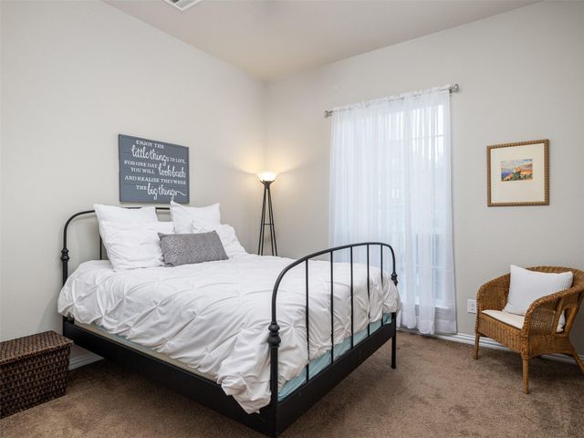 7516 Pace Ravine DR, Lago Vista, TX 78645