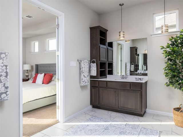 7516 Pace Ravine DR, Lago Vista, TX 78645