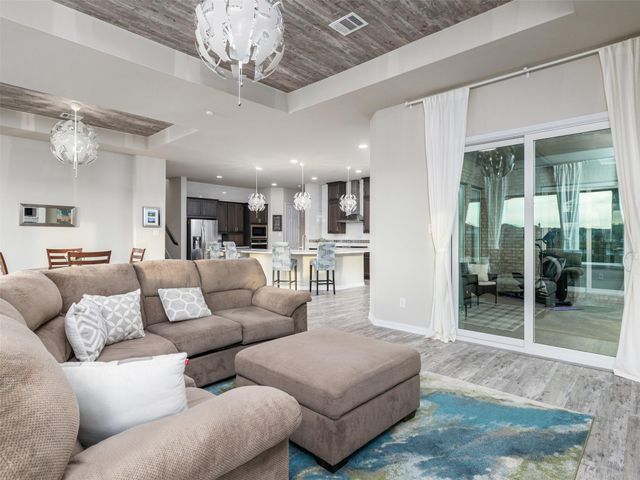7516 Pace Ravine DR, Lago Vista, TX 78645