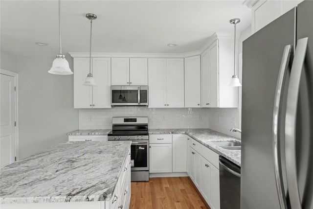 54 Vespia Lane, South Kingstown, RI 02879
