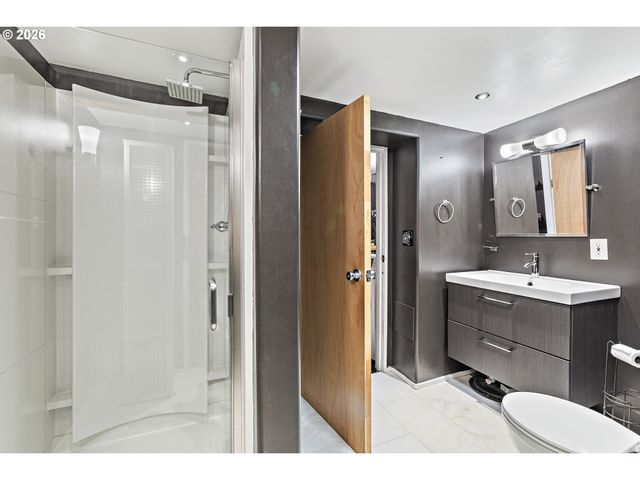 2916 Se 85TH Ave, Portland, OR 97266