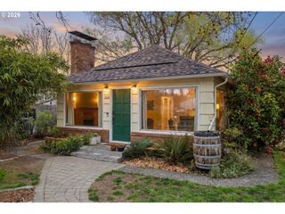 2916 Se 85TH Ave, Portland, OR 97266