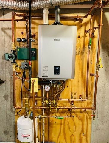 170 S Worcester St 3, Norton, MA 02766