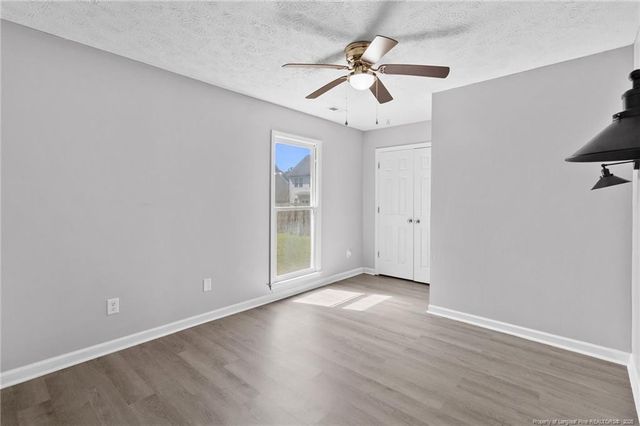 1114 WHISKERLAKE Drive, Fayetteville, NC 28312