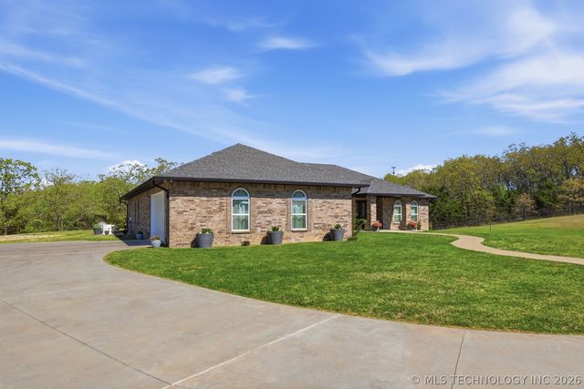 3334 N State Hwy 97, Sand Springs, OK 74063